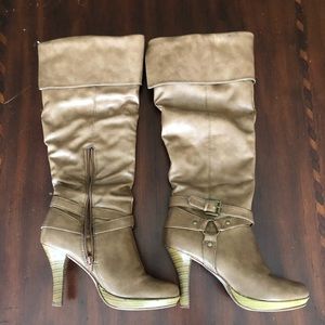 Women’s boots